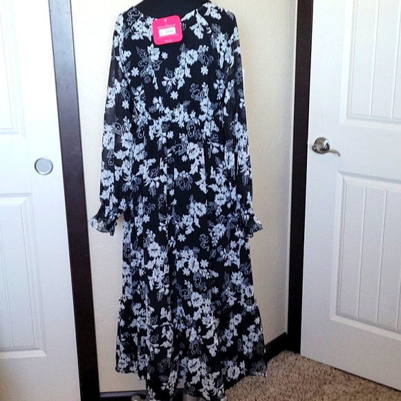 Isabel Maternity by Ingrid & Isabel for Target Black Cream Floral Sheer Dress S - Picture 4 of 7